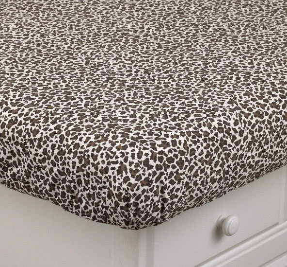 Anti - Pill Microfiber Sheets for a Smooth AppearanceHere Kitty Leopard Fitted Crib Sheet