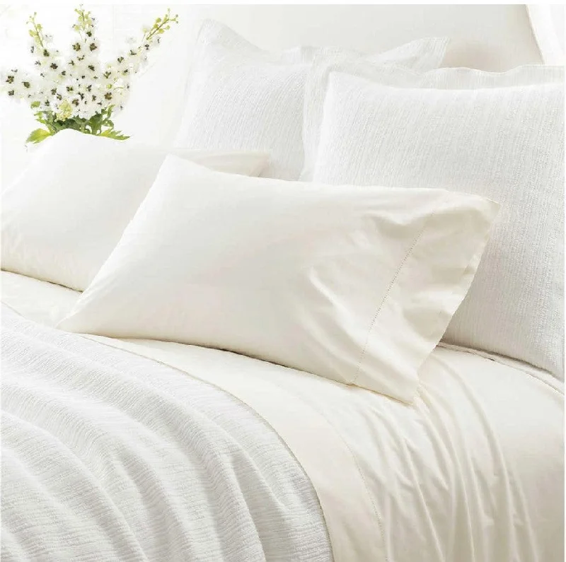 Polyester - Cotton Blend Sheets for Durability and ComfortPine Cone Hill Classic Hemstitch Ivory Sheet Set