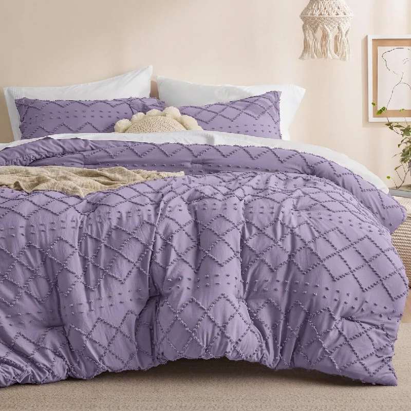 Synthetic - filled comforters like polyester for affordability and hypoallergenic propertiesQueen Size Comforter Set - 3 Pieces for All Seasons