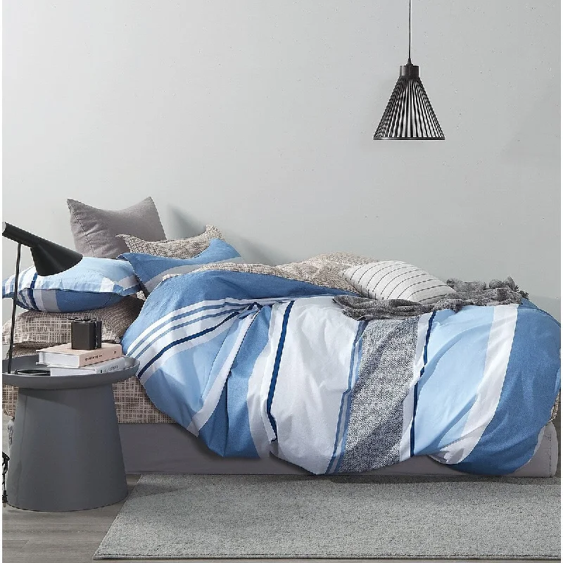 Bamboo - fiber - filled comforters with antibacterial and breathable qualitiesMayvon 100% Cotton Comforter Set Blue