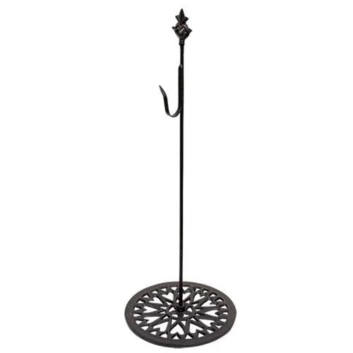 Black Metal Wreath Stand 24"