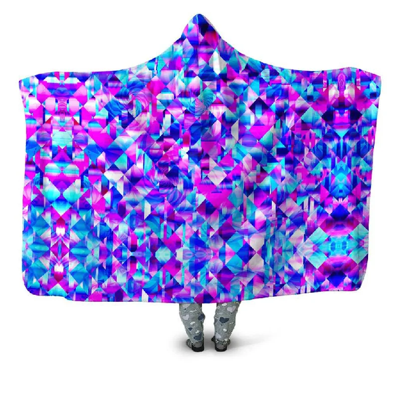 Linen blankets with a rustic and textured lookBlossom Trippy Hooded Blanket