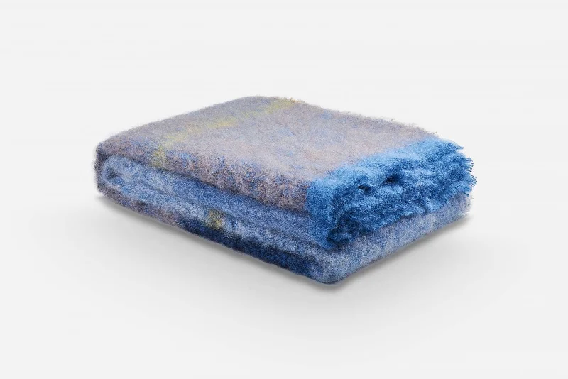 Mohair blankets with a unique sheen and softnessCocoa Boher Mohair XThrow Blanket