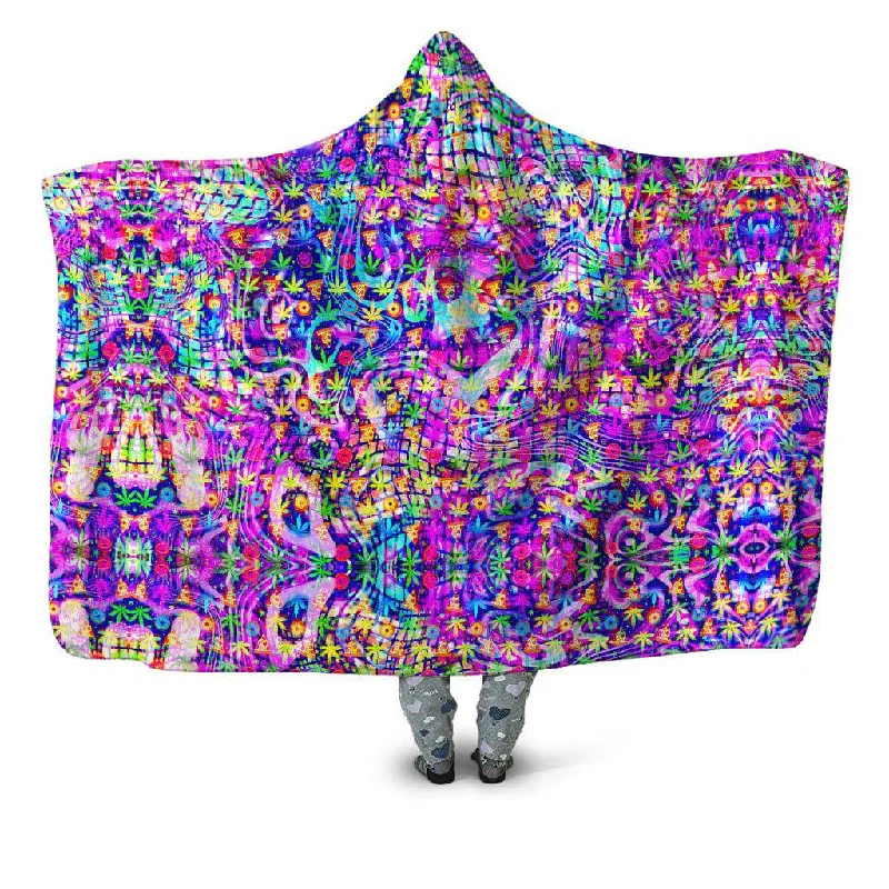 Chenille blankets with a thick and fuzzy textureDreamin Of Munchies Hooded Blanket