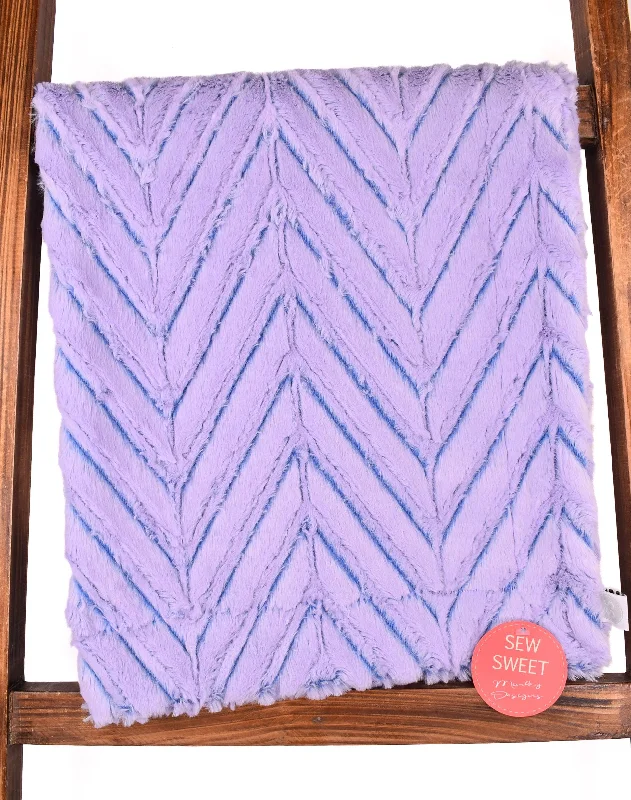 Cashmere blankets for ultimate softness and luxuryEverest Lavender - OMG Demi