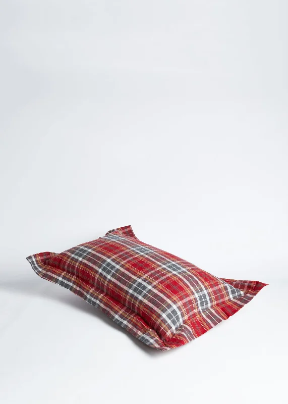 Acrylic blankets for a soft and affordable alternativeFoxford Tartan Flannel Oxford Pillowcase