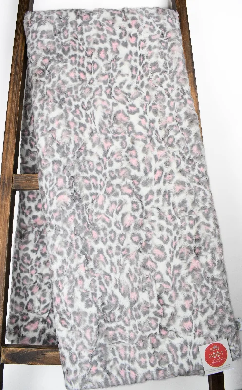 Microfiber blankets that are durable and easy to care forLeopard Blush - OMG Nicole