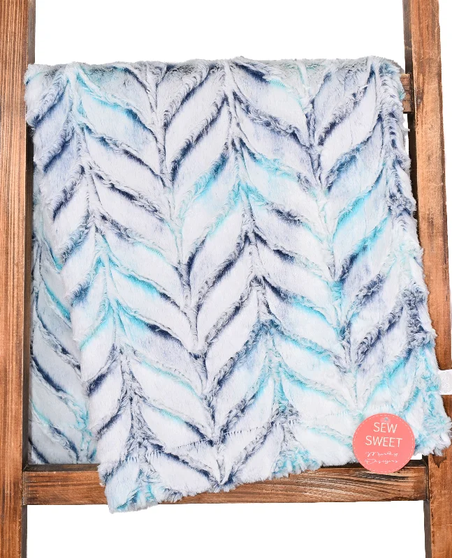 Recycled polyester blankets for an eco - conscious optionLily Prism Surf's Up - OMG Demi