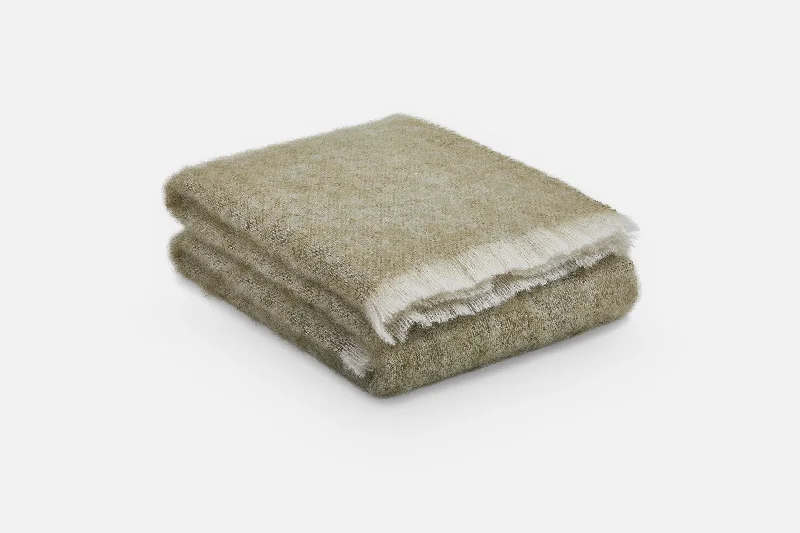 Bamboo fiber blankets with natural antibacterial propertiesOlive Mooneen Mohair Throw Blanket