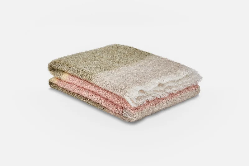 Silk blankets with a smooth and elegant touchOlive Silare Mohair XThrow Blanket