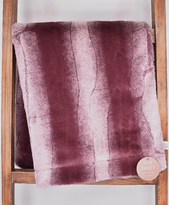 Bamboo fiber blankets with natural antibacterial propertiesSahara Plumwine - OMG Demi